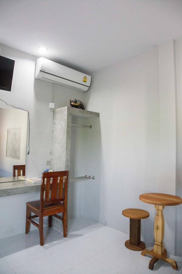The Triple Tree Resort. Pathum Thani Esterno foto